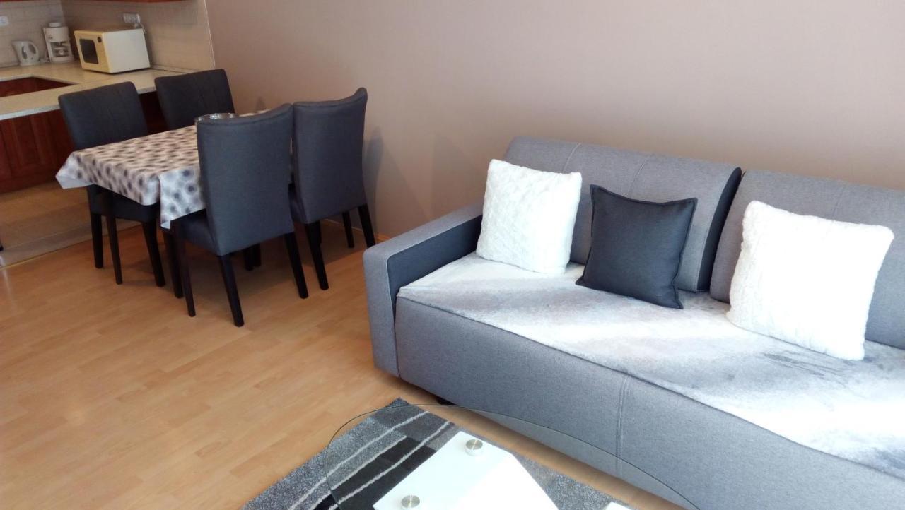Peppy Apartment & Pool Balatonfured Luaran gambar