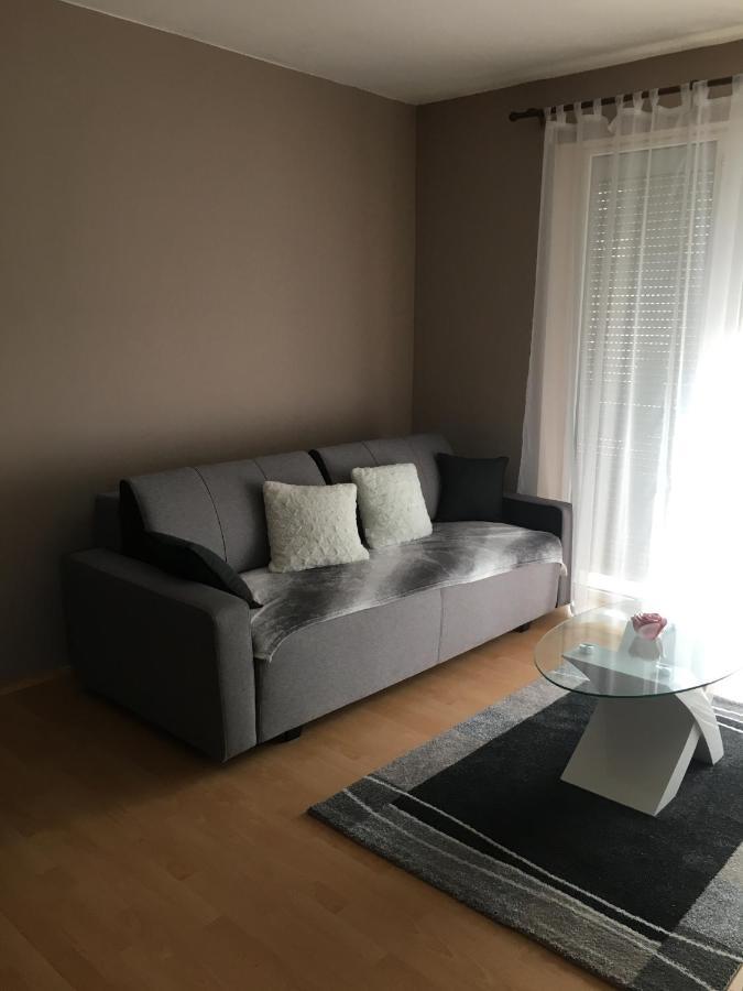 Peppy Apartment & Pool Balatonfured Luaran gambar